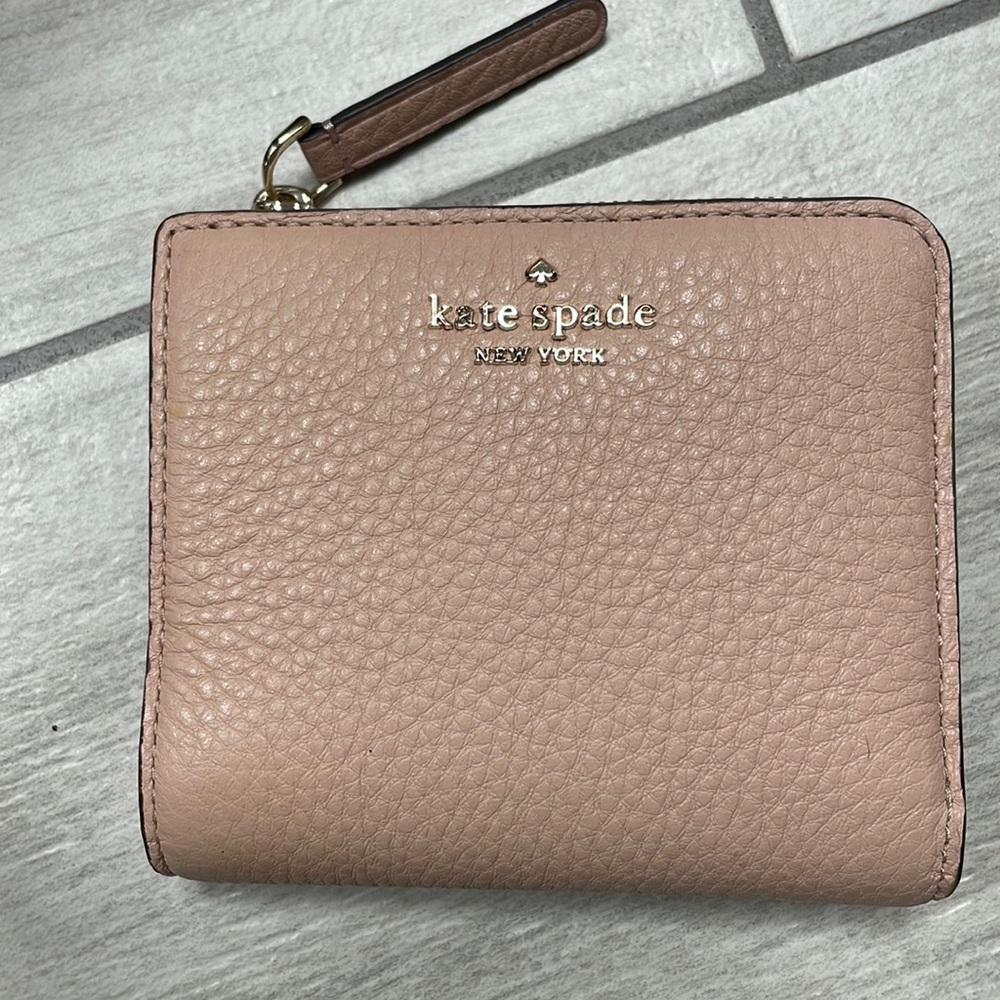 Kate Spade Jackson rosy cheeks Small no window l-zip bifold wallet